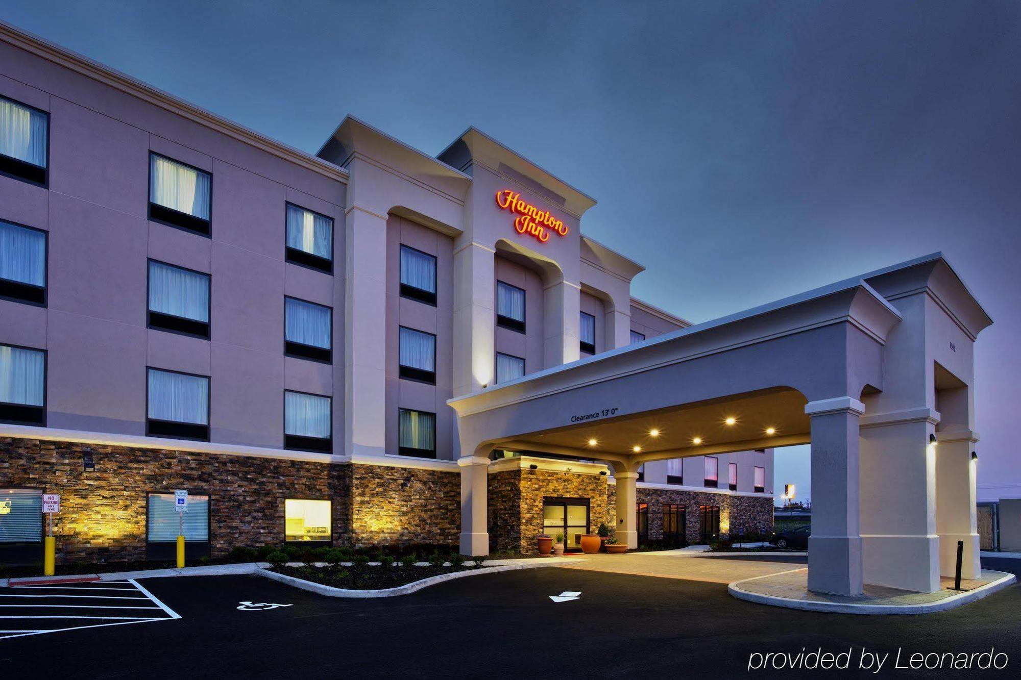 Hampton Inn Niagara Falls/ Blvd Exterior photo